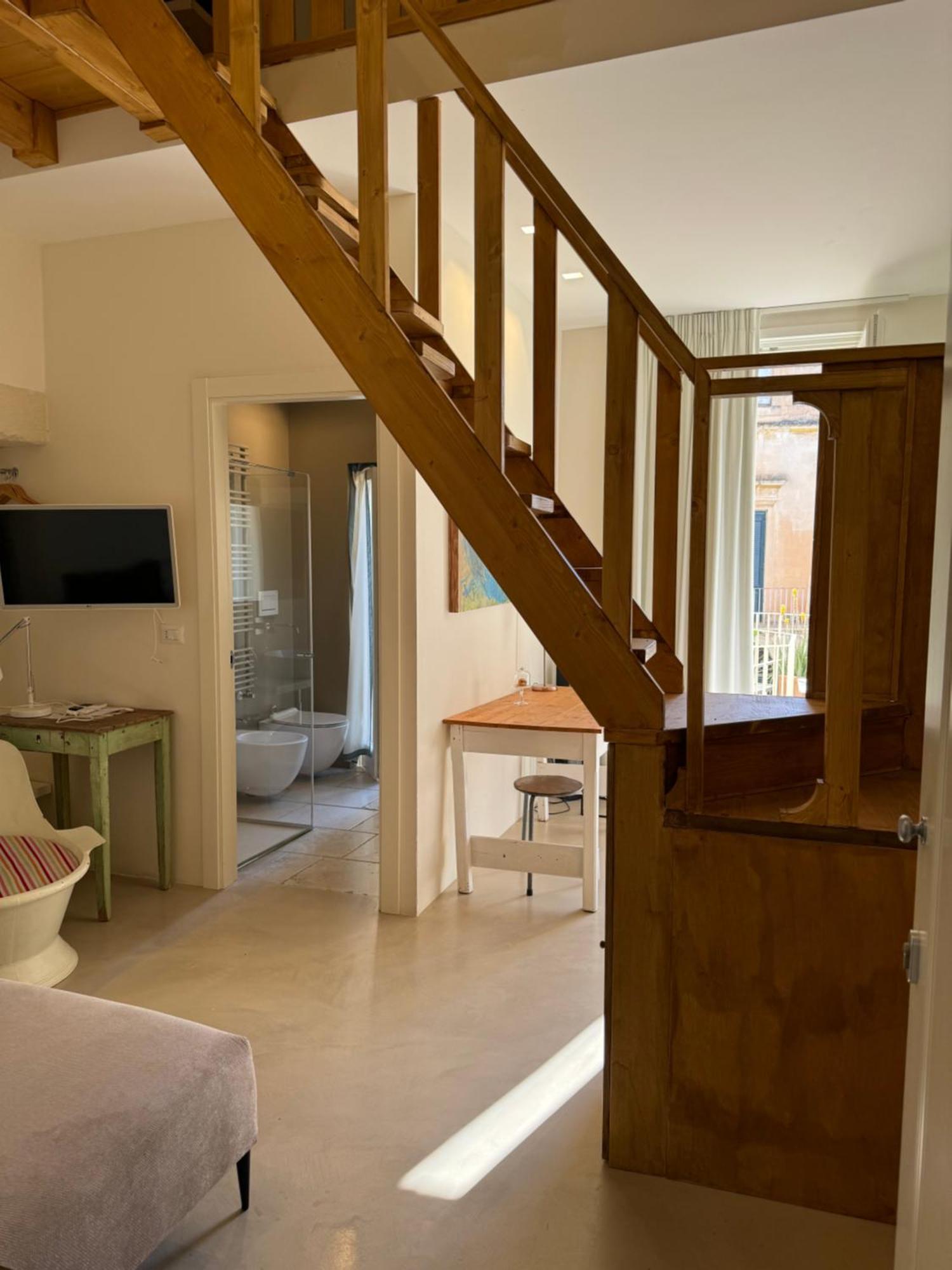 Luleccio Lejlighedshotel Lecce Eksteriør billede